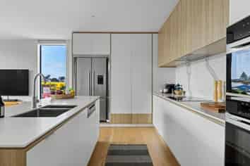 205/32 Anzac Road, Browns Bay