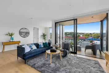 205/32 Anzac Road, Browns Bay