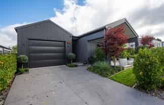 9 Sienna Way, Rangatira Park