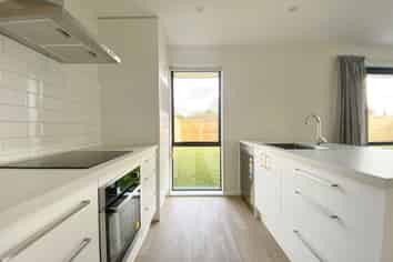 B/225 Lowes Rd, Rolleston