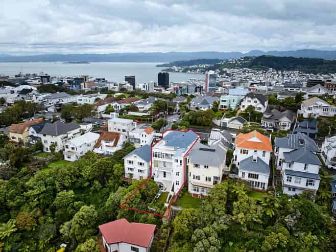 34 Upland Road, Kelburn