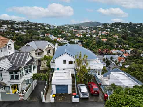 34 Upland Road, Kelburn