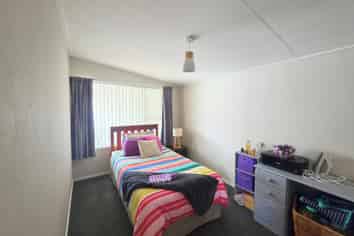 2/22 Francis Drake Street, Waipukurau