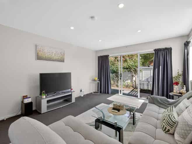 3/441 Armagh Street, Linwood