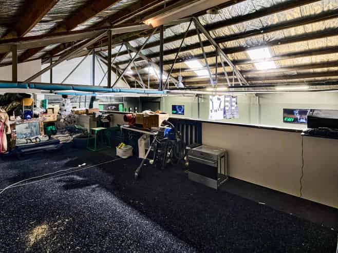 Prime Petone showroom & warehouse