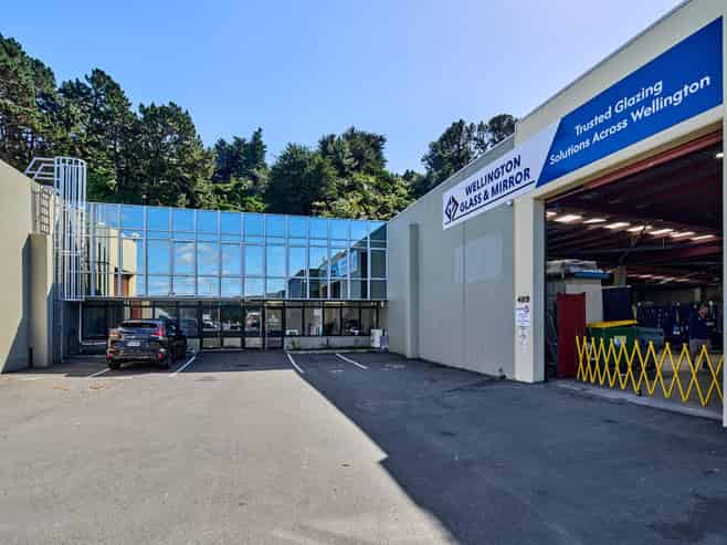 Hands off investment on Hutt Road