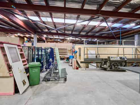 Hands off investment on Hutt Road