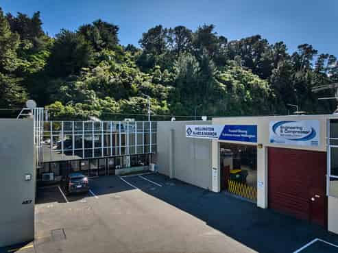 Hands off investment on Hutt Road