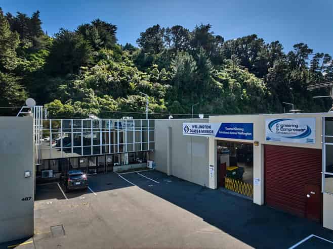 Hands off investment on Hutt Road