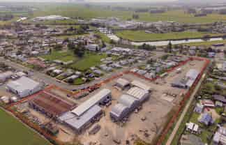 Rare industrial holding with potential