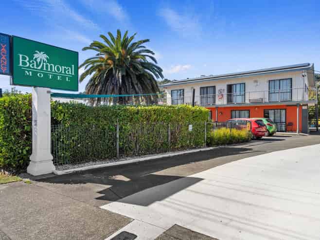 Long-term leased motel investment