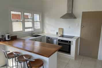 5C Pendarves Street, New Plymouth Central