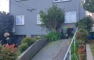 5C Pendarves Street, New Plymouth Central