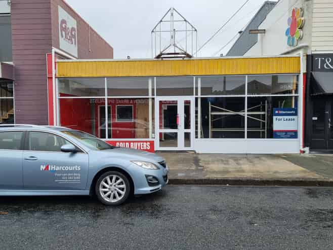 Basin Shop with Living Above