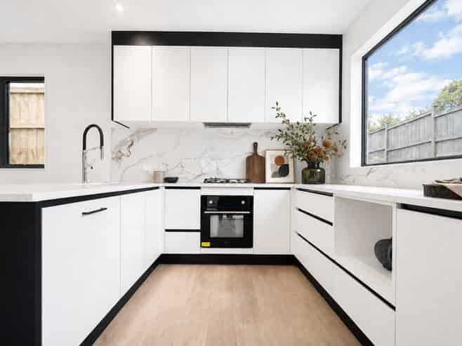 17B Trinidad Road, Sunnynook