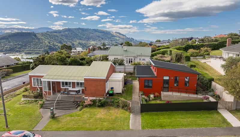 65 Dunrobin Street, Waverley