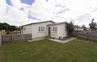 Manawatu / Whanganui - Address withheld