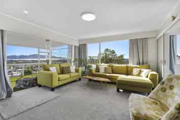 111 Riwai Street, Paraparaumu