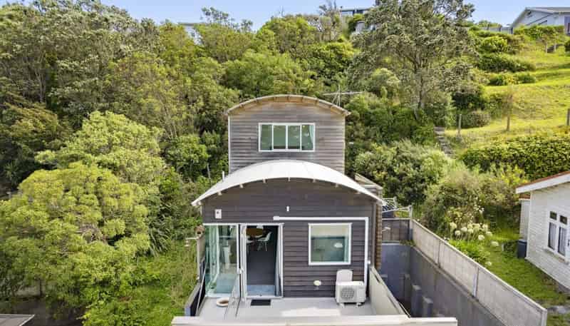 78B Nicholson Road, Khandallah