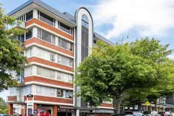 2/258 Parnell Road, Parnell