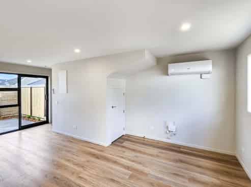 6/7 Wainuiomata Road, Wainuiomata
