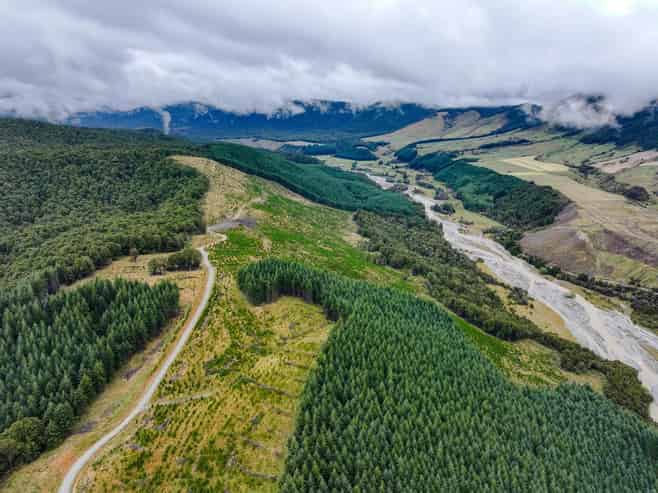  683 Howard Valley Road, St Arnaud