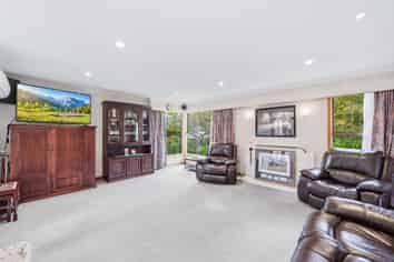 34 West Street, Hawthorndale