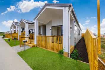  14 Ihi Place, Karaka