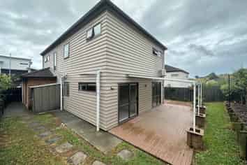 39 Terrasini Drive, Flat Bush