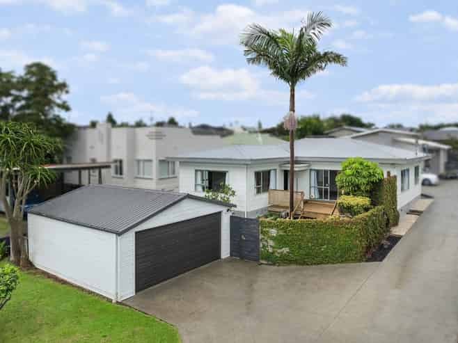 30 Helvetia Road, Pukekohe