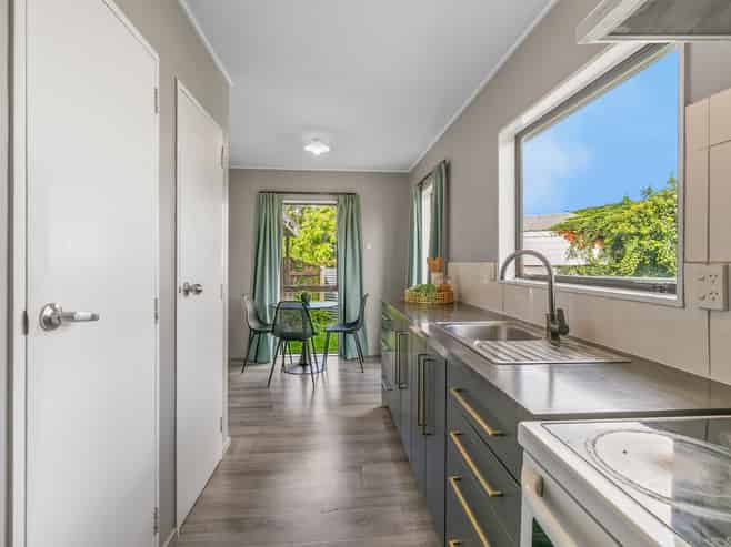 28 Perth Street, Levin