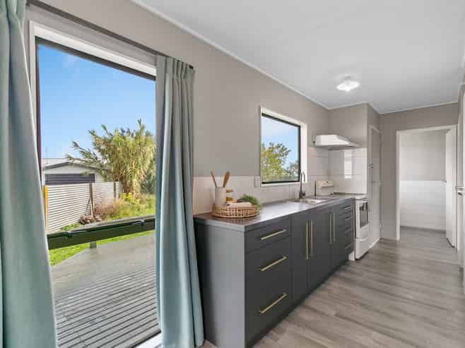 28 Perth Street, Levin