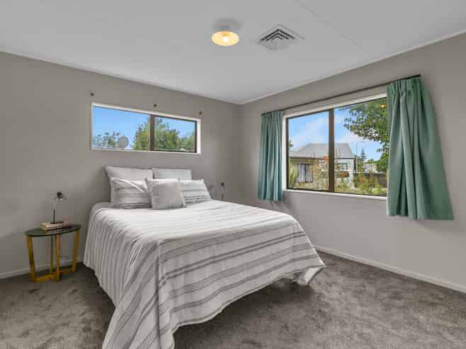 28 Perth Street, Levin
