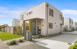 1/42 Browns Road, Saint Albans