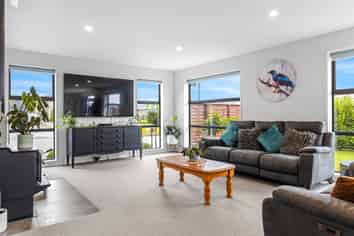 82 Lady Isaac Drive, Rolleston