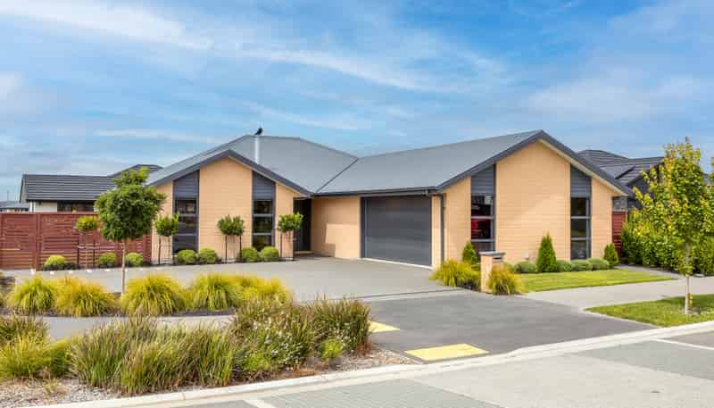 82 Lady Isaac Drive, Rolleston