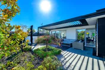 19 Old Red Barn Road, Halswell