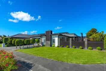 19 Old Red Barn Road, Halswell