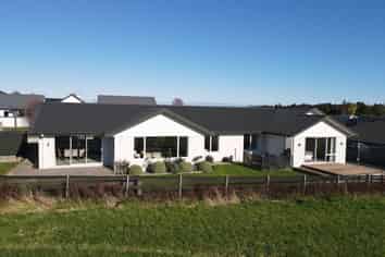 28 Northview Avenue, Winton