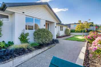 28 Northview Avenue, Winton