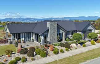 36 Redmill Road, Redwood Valley