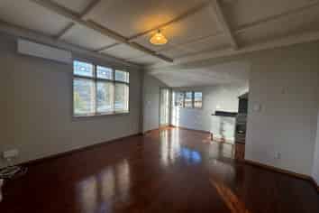 1 Aldern Road, Massey