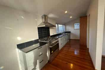 1 Aldern Road, Massey