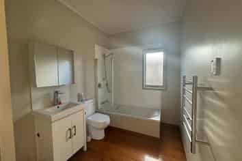 1 Aldern Road, Massey