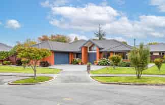 16 Calvandra Grove, Rangiora