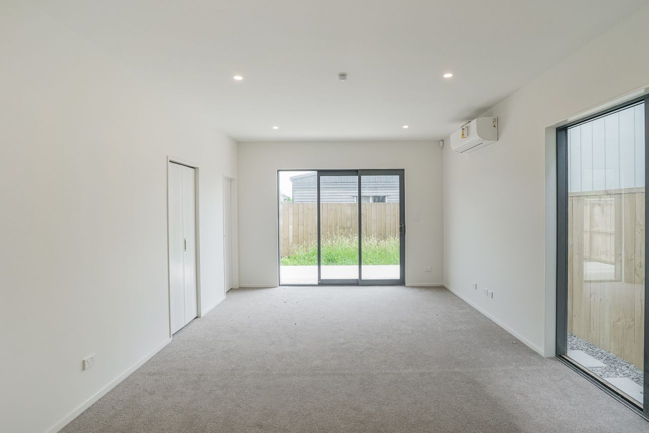 Allocated Parking & Great Location - Vista 6