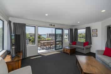 PRICE REDUCED - MODERN 9 UNIT BEACH-STRIP MOTEL