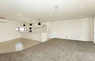 15 Whakata Lane, Mairangi Bay