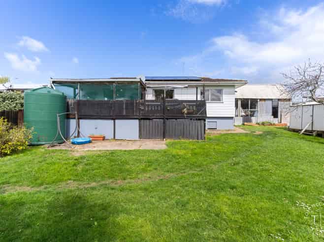 12 Balwyn Place, Clendon Park