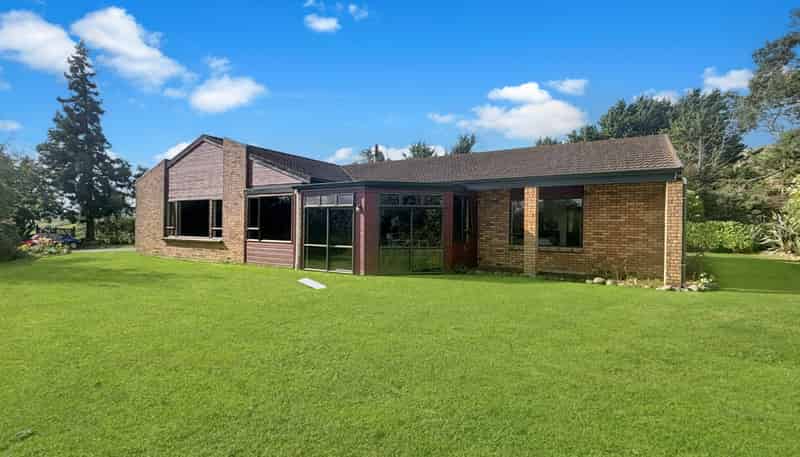 100b No 4 Line, Ashhurst